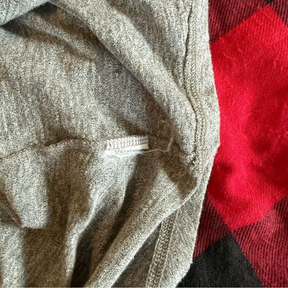 AG Adriano Goldschmied Heather Gray Top - Picture 6 of 7